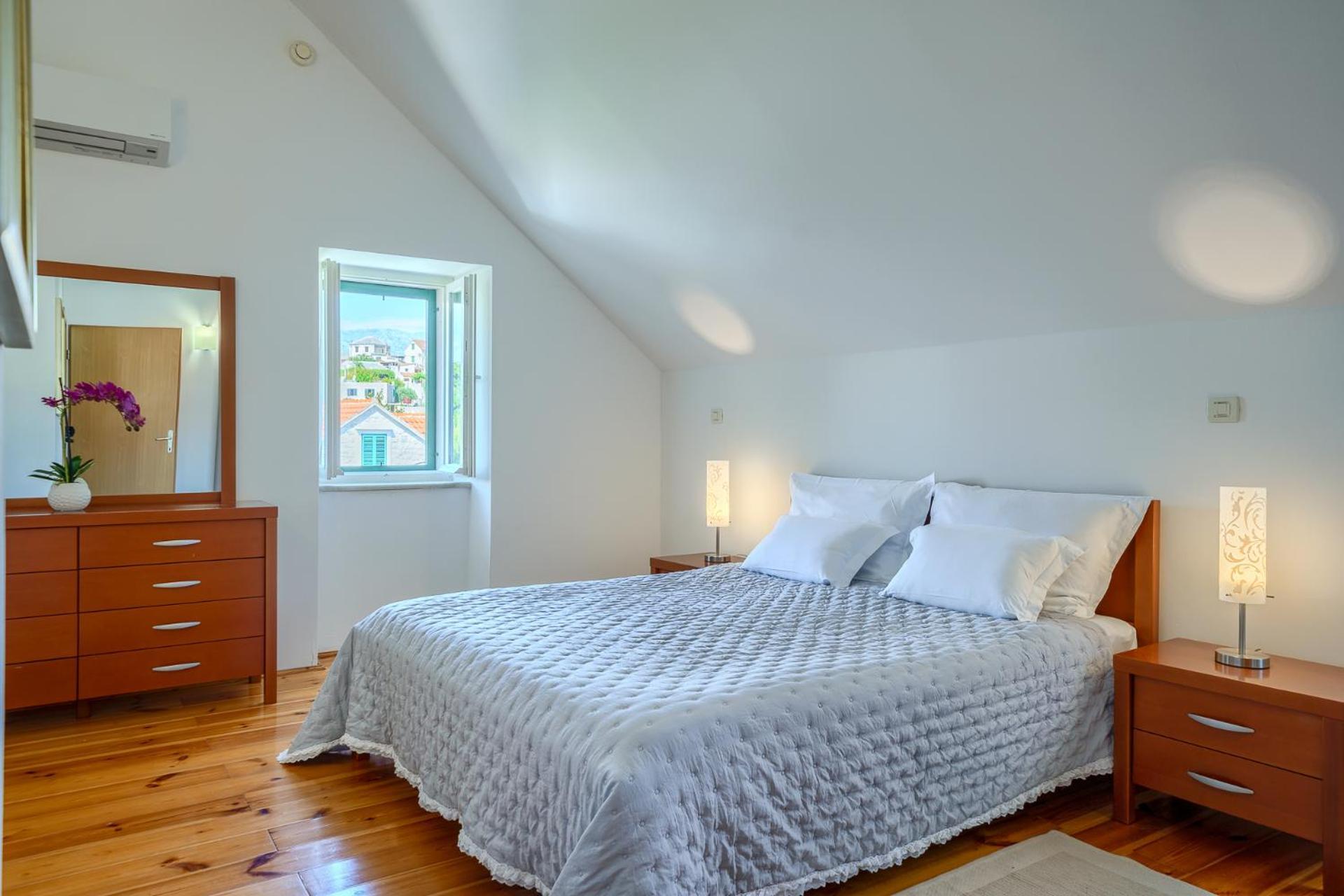 Villa Bonaca Perfect Location For A Holiday With Friends Or Family, Heated Pool Sumartin Exterior photo