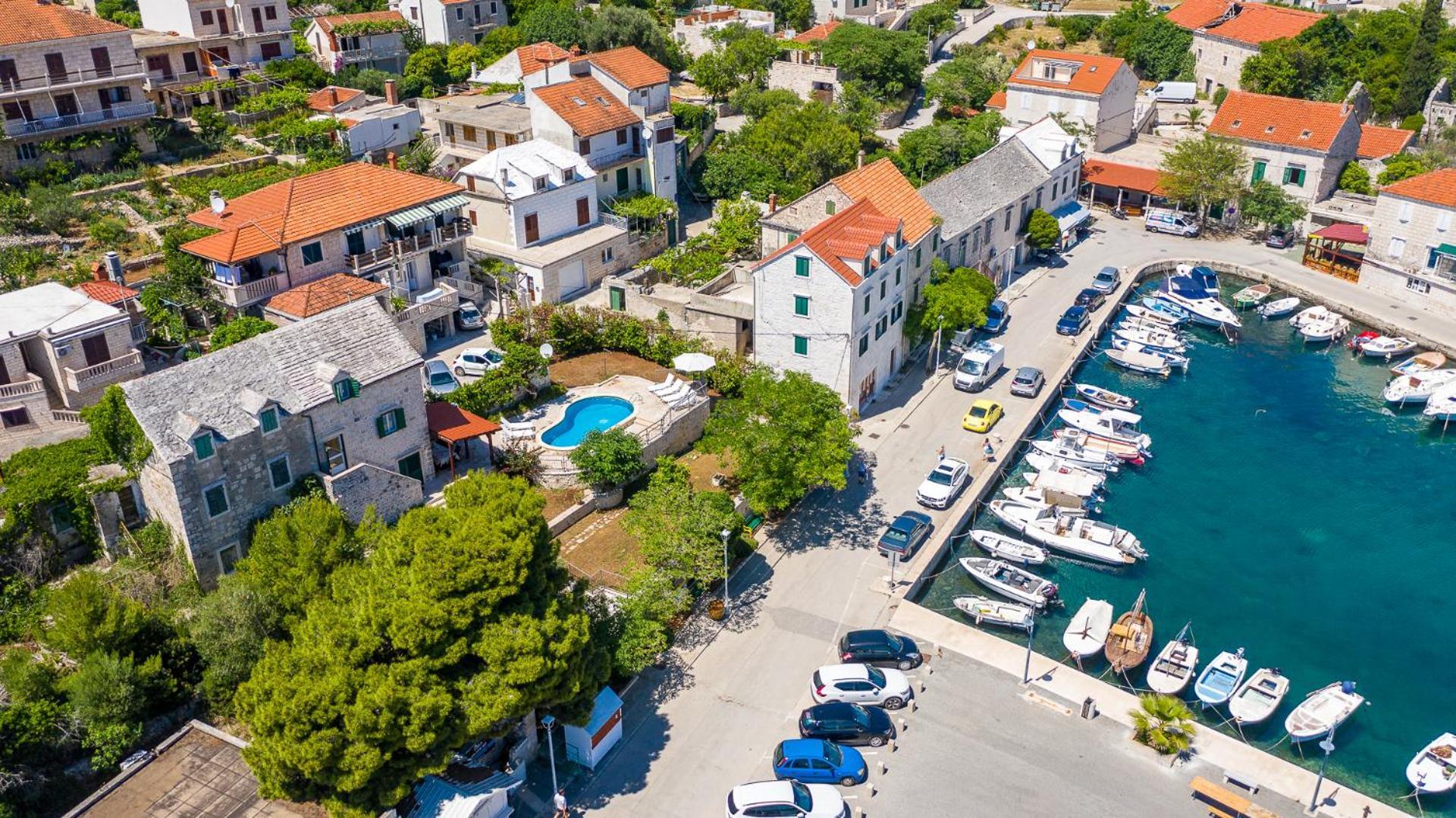 Villa Bonaca Perfect Location For A Holiday With Friends Or Family, Heated Pool Sumartin Exterior photo