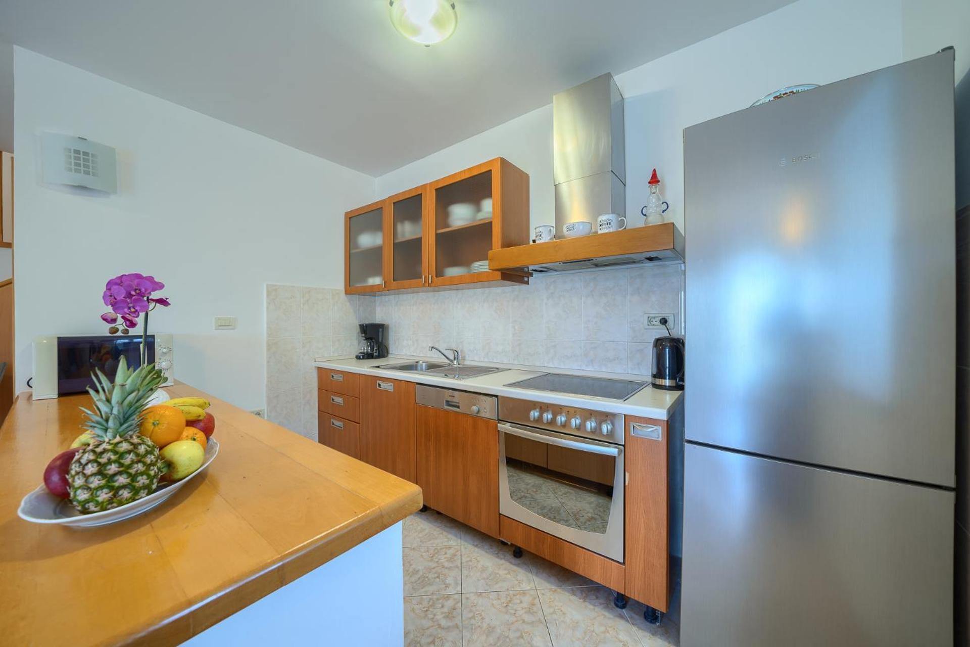 Villa Bonaca Perfect Location For A Holiday With Friends Or Family, Heated Pool Sumartin Exterior photo